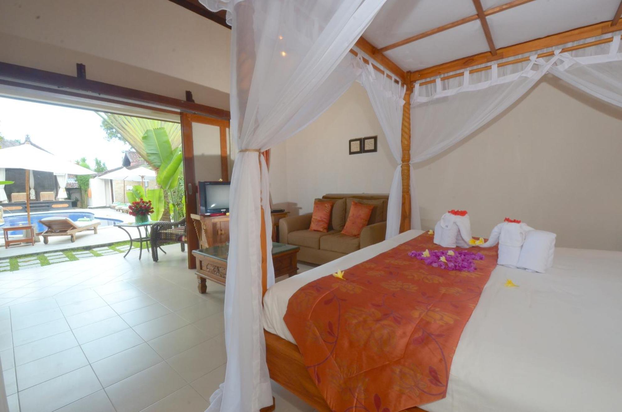 Tirta Ayu Hotel And Restaurant Karangasem Zimmer foto