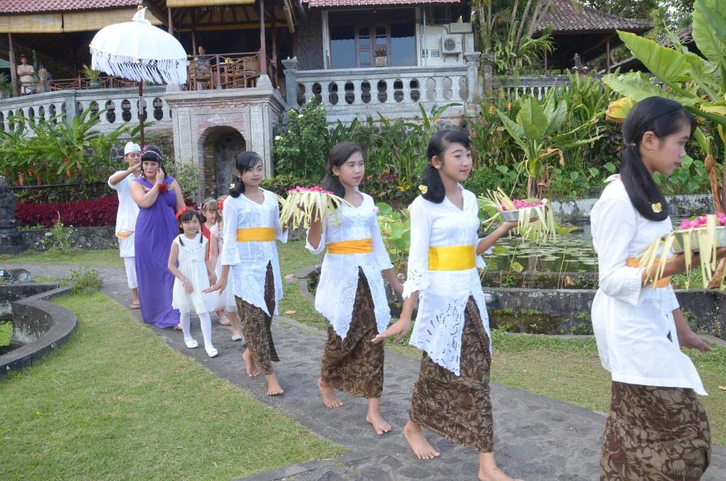 Tirta Ayu Hotel And Restaurant Karangasem Exterior foto