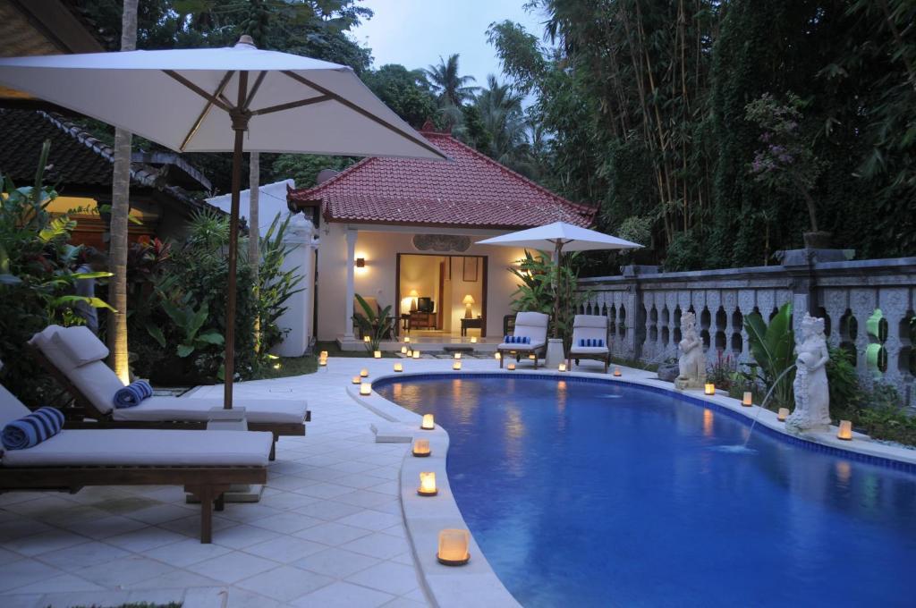 Tirta Ayu Hotel And Restaurant Karangasem Exterior foto