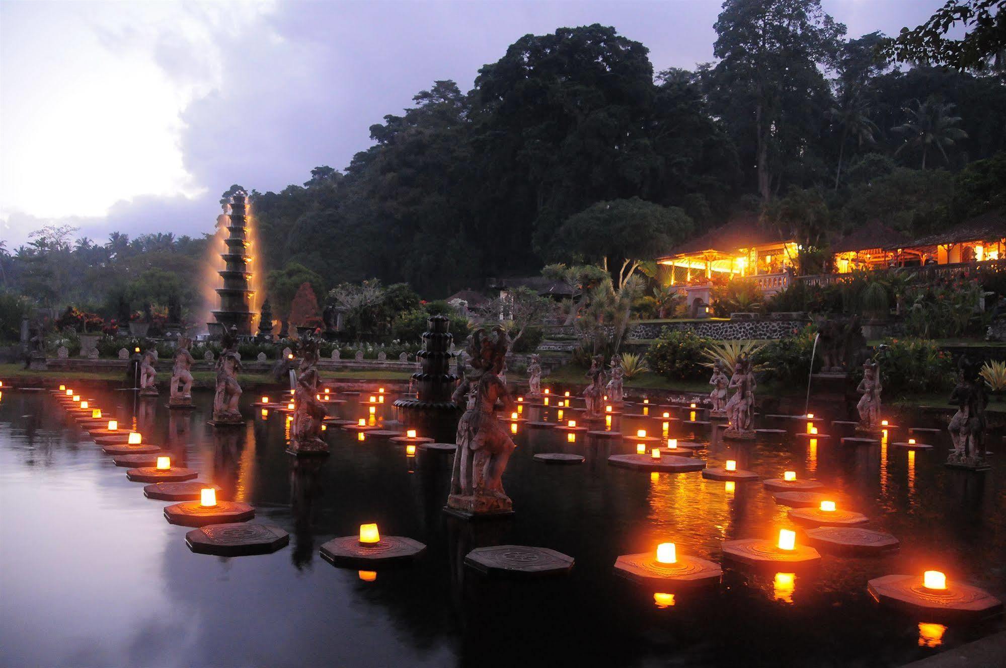 Tirta Ayu Hotel And Restaurant Karangasem Exterior foto